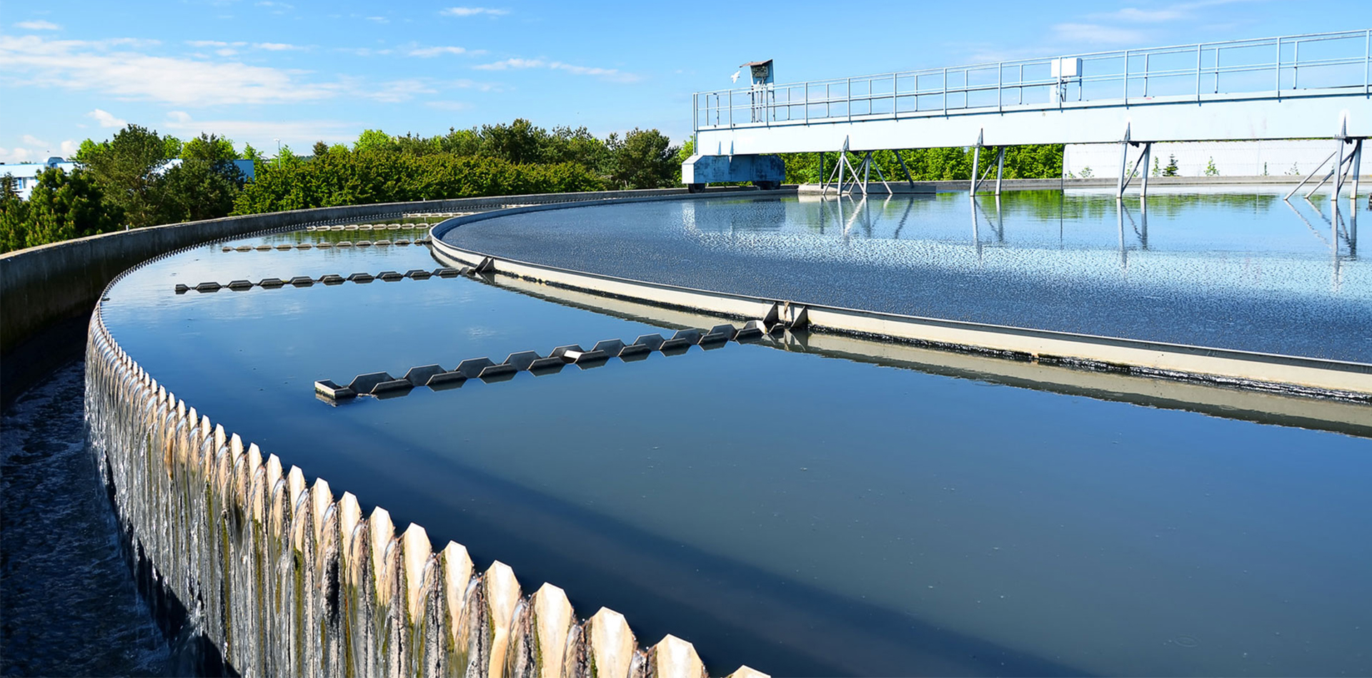 DIFFUSA AERE VS . Mechanica wastewater AERATION SYSTEMS'